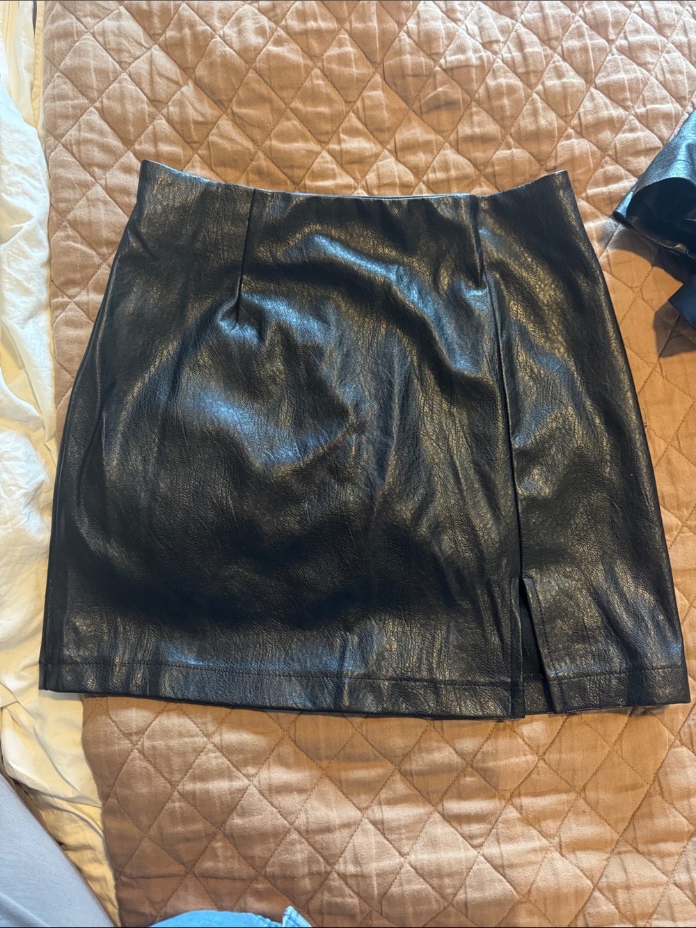 wild fable Black Faux Leather Mini Skirt with Side Slit
